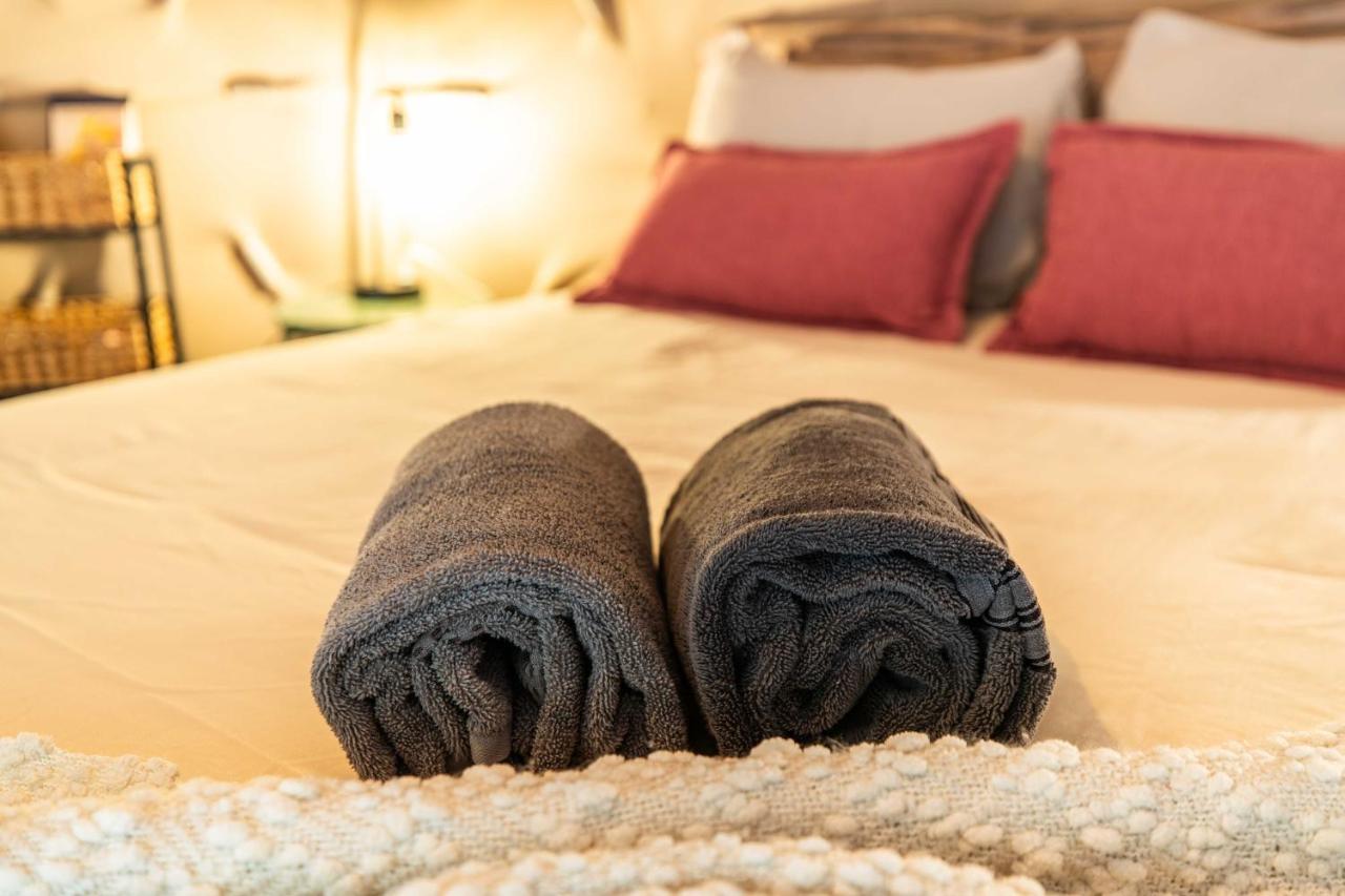 Solace Glamping 2 塞维尔维尔 外观 照片
